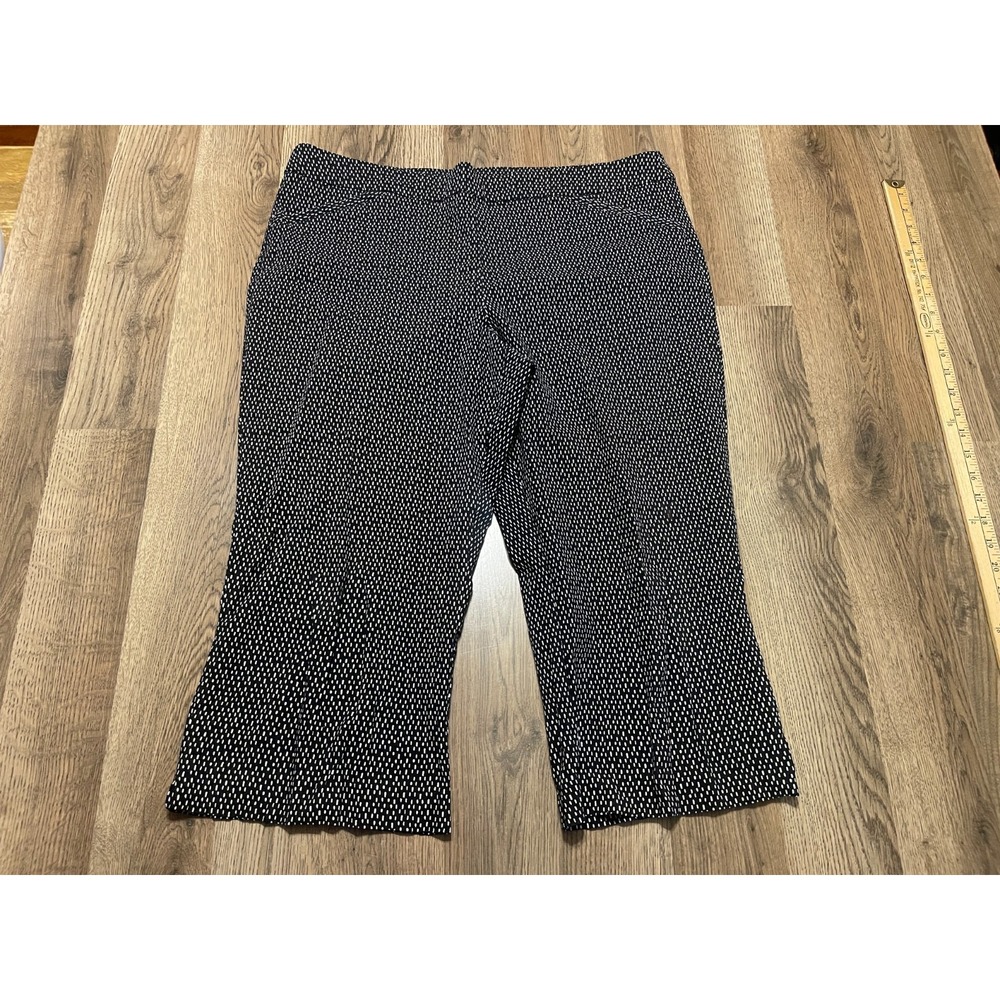 Briggs Pants, Women's Plus Size 18, Black White, Capris, Pull On